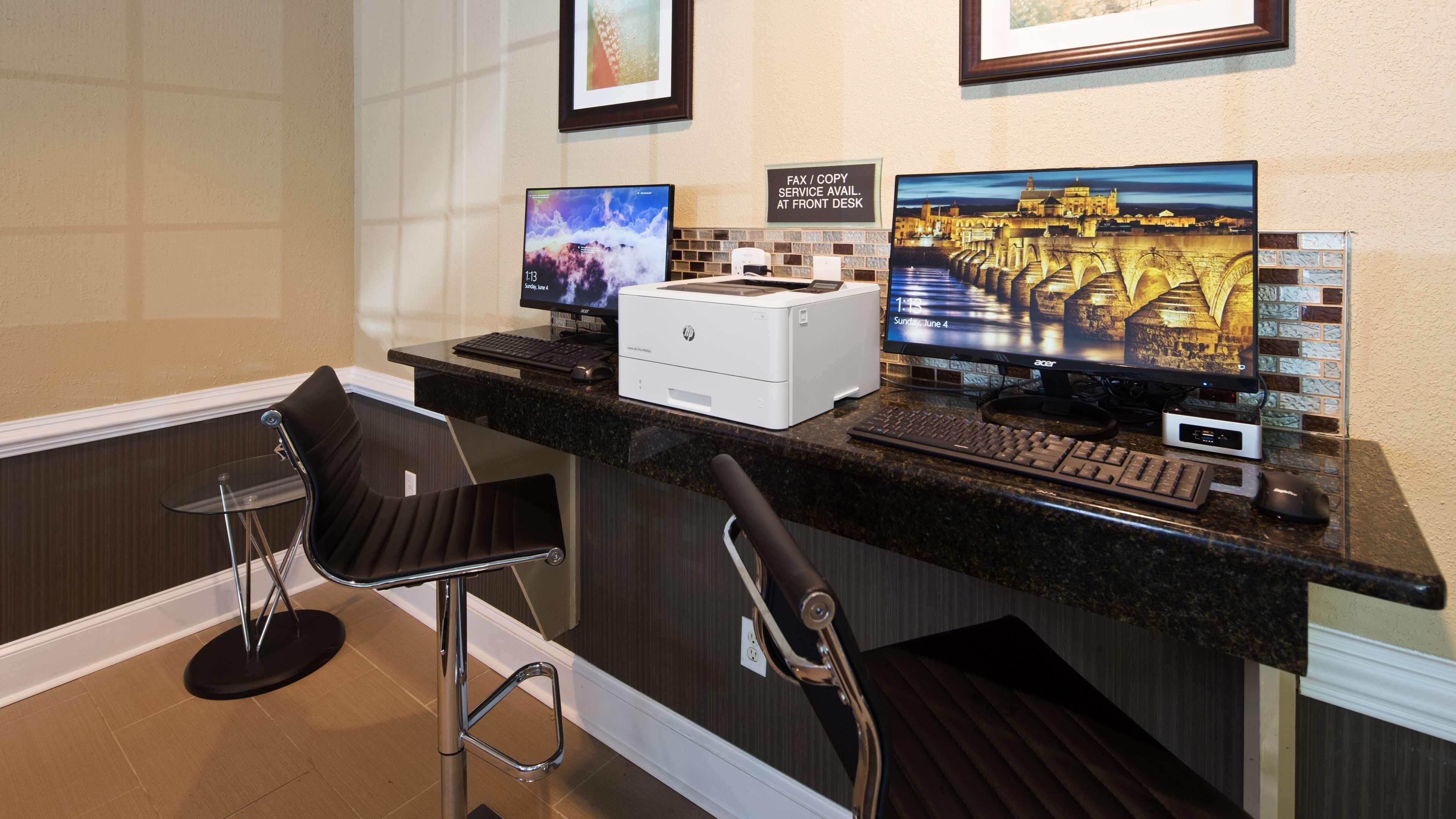 Holiday Inn Express Kilmarnock Ngoại thất bức ảnh