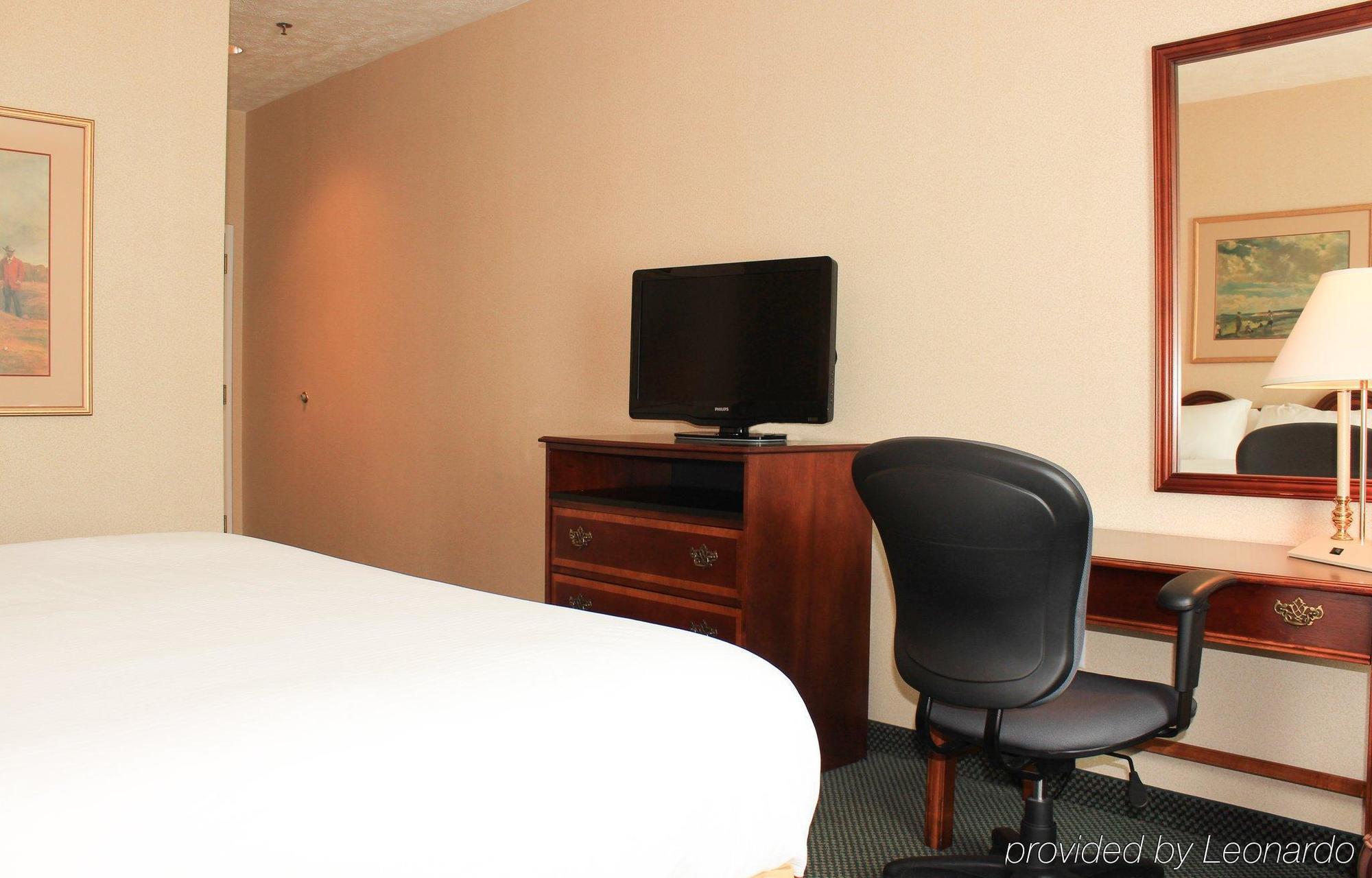 Holiday Inn Express Kilmarnock Ngoại thất bức ảnh