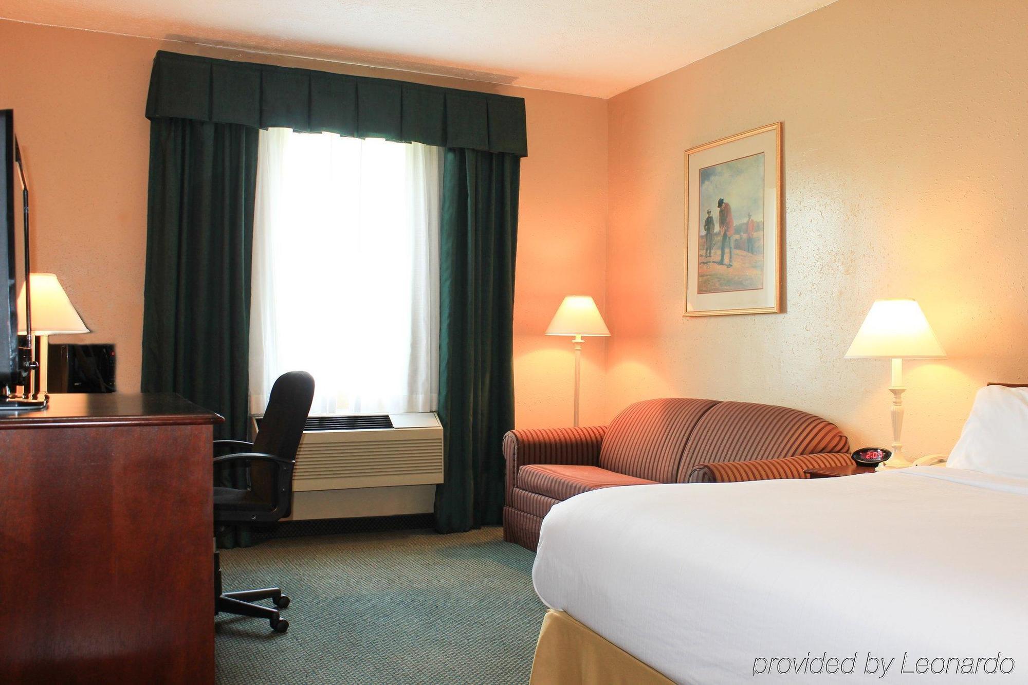 Holiday Inn Express Kilmarnock Ngoại thất bức ảnh