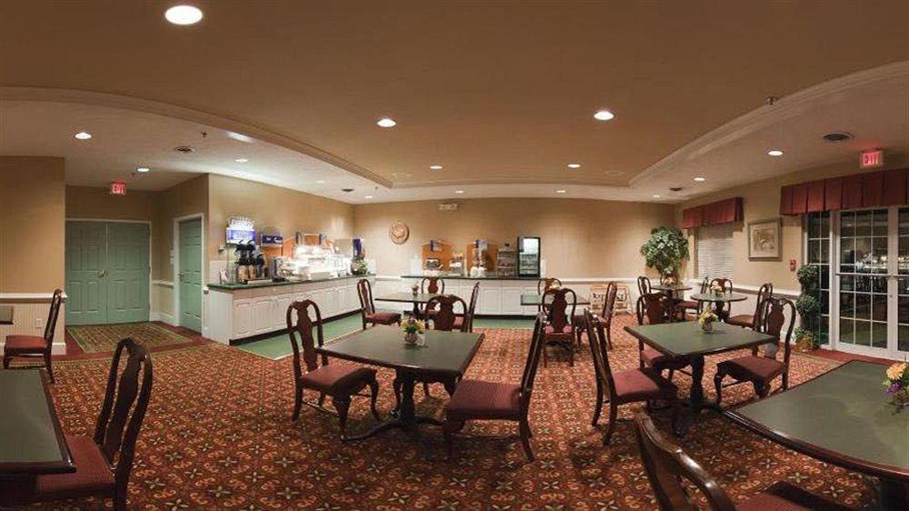 Holiday Inn Express Kilmarnock Ngoại thất bức ảnh